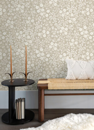 Floral Pop Trails Wallpaper